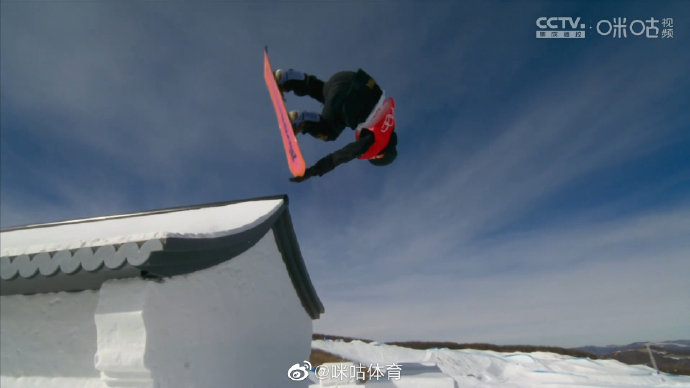 足球国足开除奖励远射必进卡小说叶辰